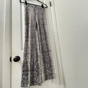 Bershka Flared Stretch Legging Snake Print Pants Md